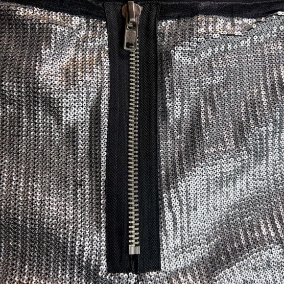 UNIF High Waist Sequin Disco Short | Size M (fits a size 26) SUPER CUTE! - Picture 7 of 7